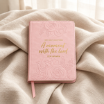 A Moment with the Lord | 365 Daily Devotions for Women
